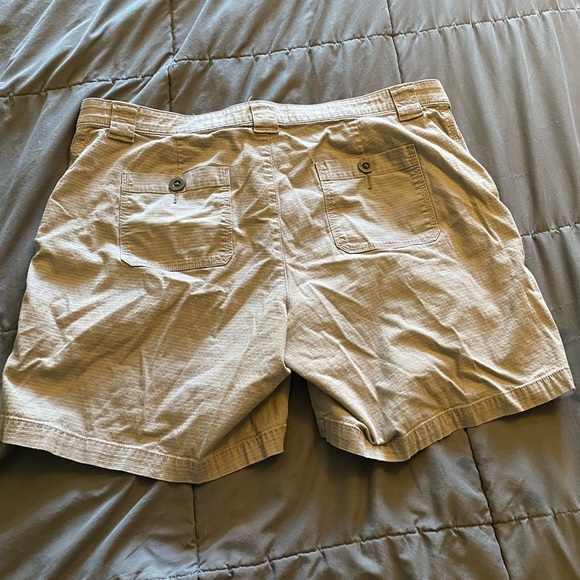 Riders by Lee Tan Cargo Shorts with Relaxed Fit - Picture 5 of 5